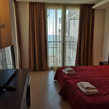 Aparthotel Marina 3*