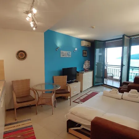 Marina Apartment Balchik