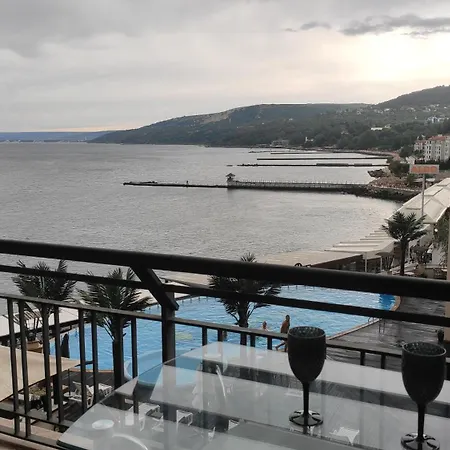 Marina Apartment