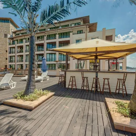 Marina Aparthotel Balčik