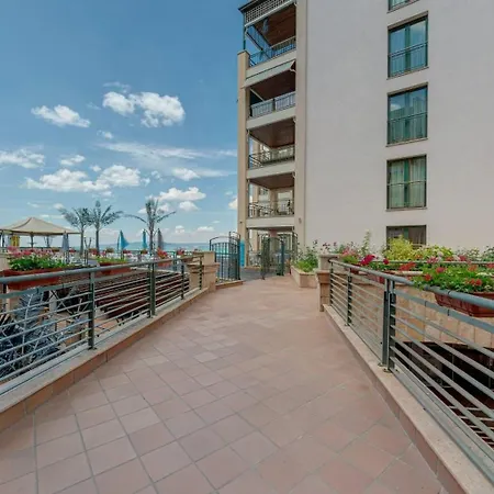 Marina 3* Baltsjik