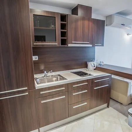 Apartment Marina 3*