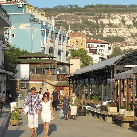 Marina 3* Baltsjik