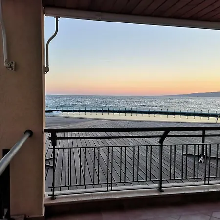 Marina Apartment Balchik