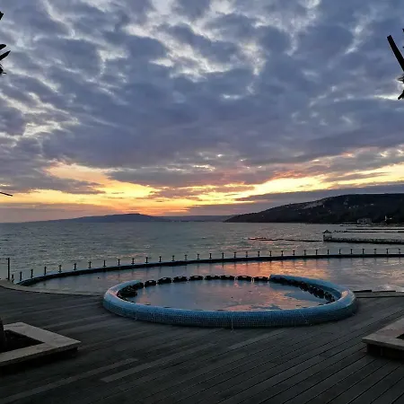 شقة فندقية Marina 3*