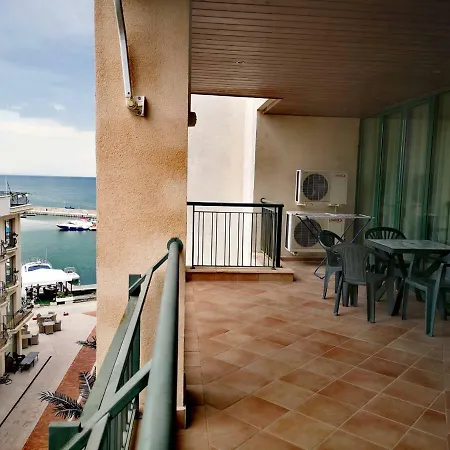 Marina Aparthotel Baltsjik