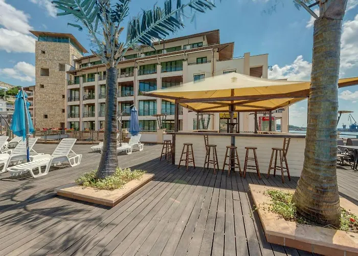 Marina Aparthotel Balchik