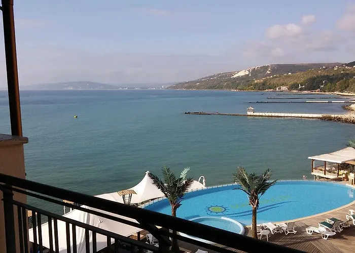 Aparthotel Marina 3*