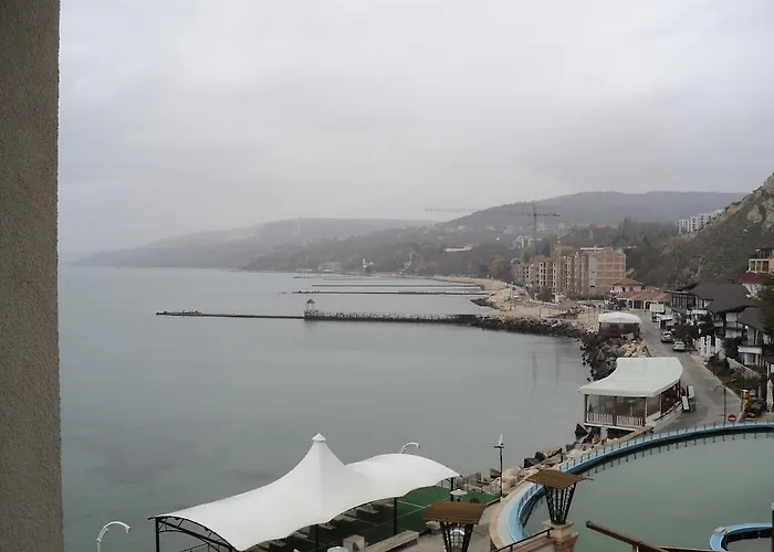 Appart hôtel Marina 3*