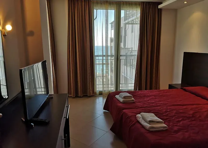 Appart hôtel Marina 3*